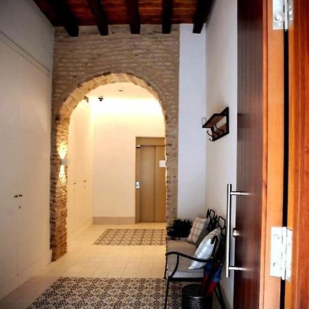 Mini Hotel In The Heart Of Sevilla For Exclusive Usage Eksteriør bilde