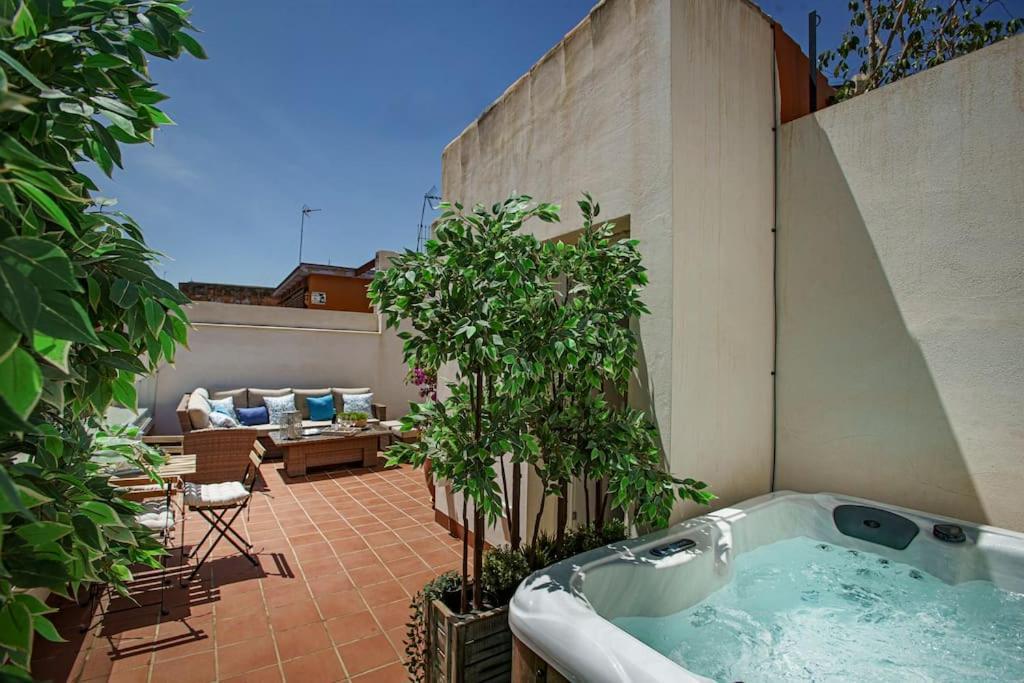 Mini Hotel In The Heart Of Sevilla For Exclusive Usage Eksteriør bilde