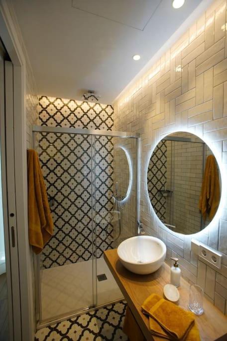 Mini Hotel In The Heart Of Sevilla For Exclusive Usage Eksteriør bilde