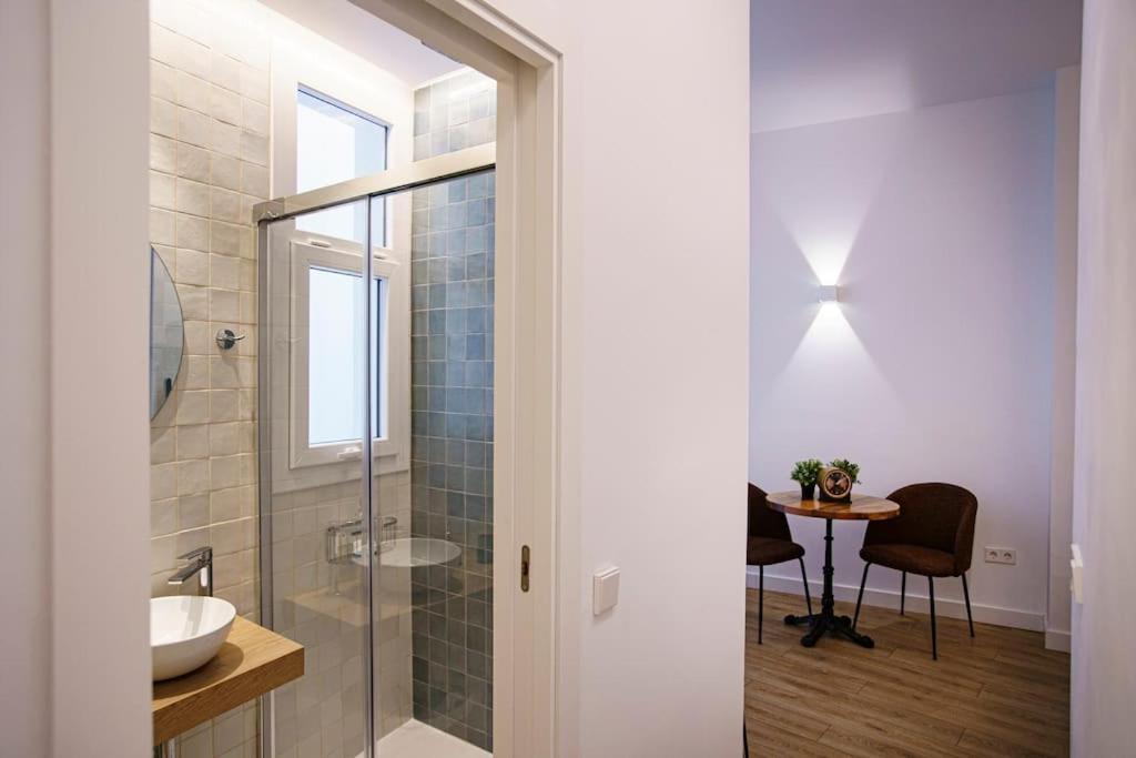 Mini Hotel In The Heart Of Sevilla For Exclusive Usage Eksteriør bilde
